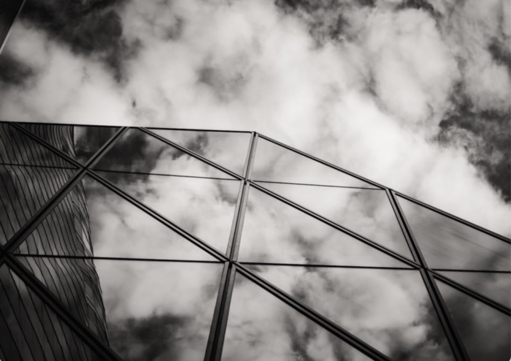 加密货币市场遭遇全面抛售,这轮暴跌因何而起?