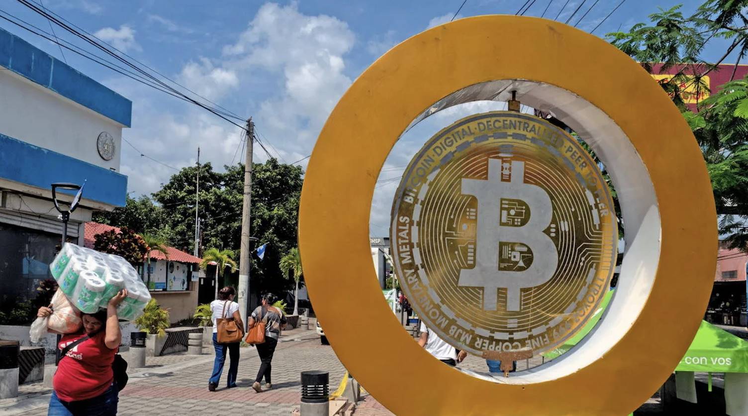 拥抱比特币的萨尔瓦多，怎么还越来越穷了？