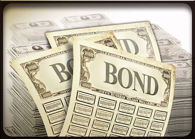 股债汇三大资产无差别下跌，投资者正在失去对美国的信任和耐心