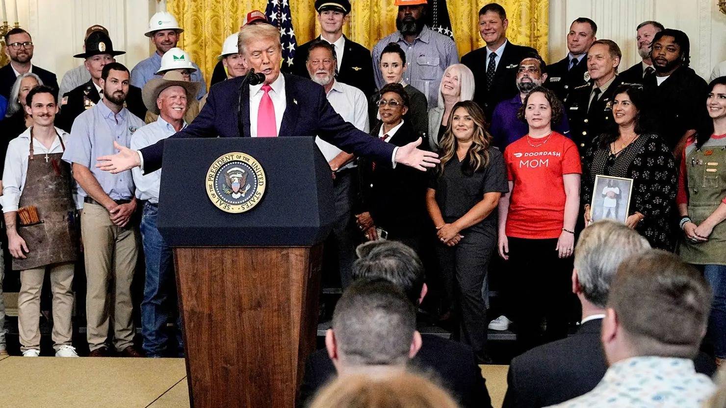 ​​“美丽大法案”背后：一场将美债堰塞湖导向稳定币的金融实验