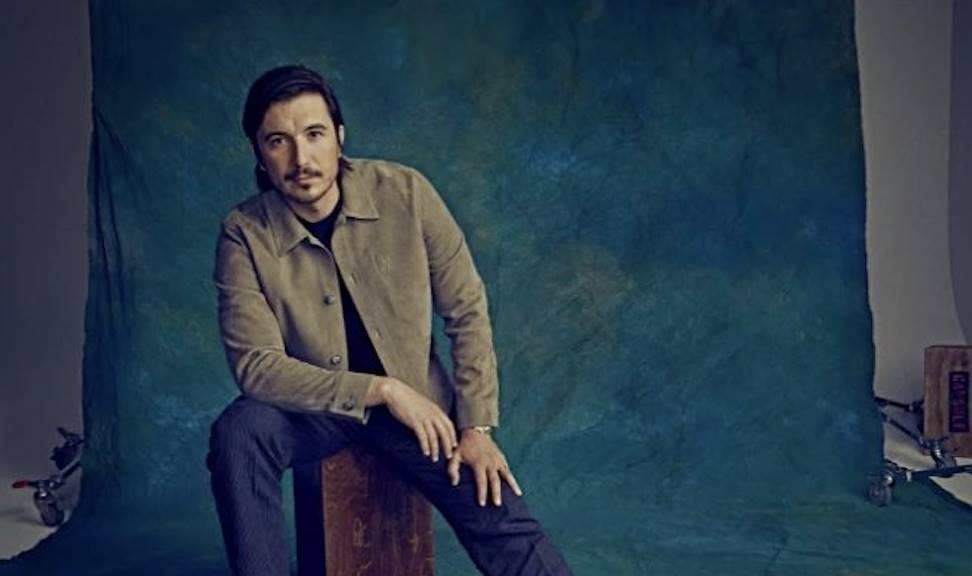 身家暴增 5 倍，他吃掉了 Coinbase 的“午餐”