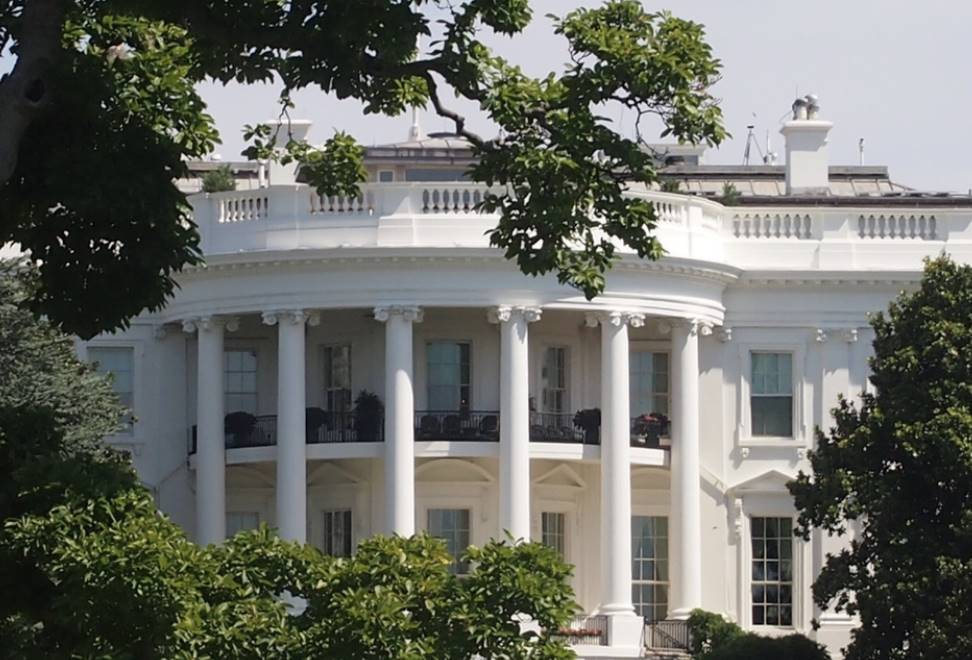 停摆结束=市场反弹？美股、黄金、BTC 历次政府重启后表现全解析